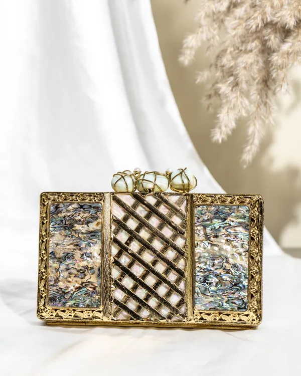 Regal_Mosaic_Shell_Clutch